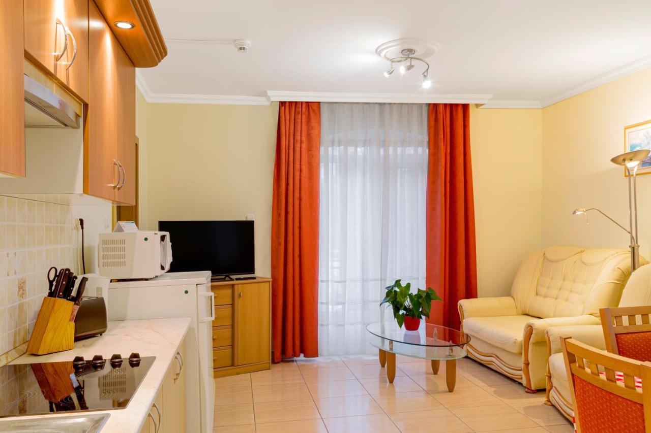 Aqua Blue Hotel Hajdúszoboszló Εξωτερικό φωτογραφία